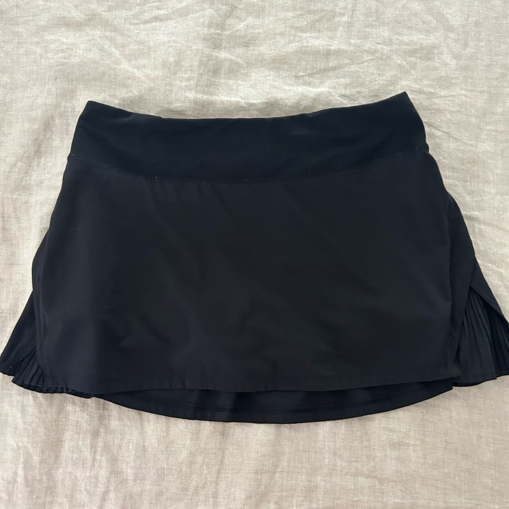 Lululemon Play off the Pleats Skirt